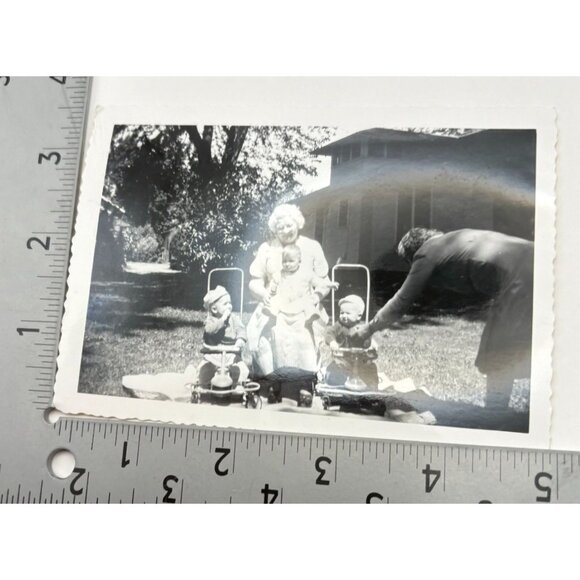 Vintage Found Photo Grandma with Twins Baby Boys in Taylor Tot Strollers 40s - Picture 4 of 6